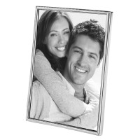 Fink versilberter Bilderrahmen Fotomaß 10x15 cm Fotorahmen zum Hängen & Stellen - Art.-Nr. 133002 Fink versilberter Bilderrahmen Fotomaß 10x15 cm Fotorahmen zum Hängen & Stellen - Art.-Nr. 133002