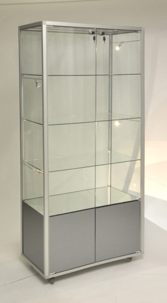 Glas-Standvitrine Ausstellung mit Staufach abschließbar 78 cm ohne Spiegelrückwand / auf Rollen