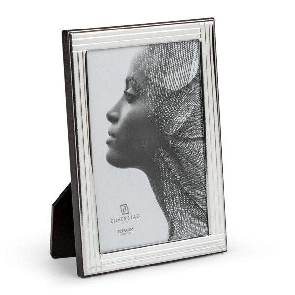 Zilverstad Fotorahmen 10x15 cm Rillen-Optik Miro Silver Bilderrahmen mit Holzrückwand