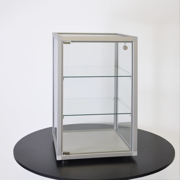 kleine abschließbare Tisch Schmuckvitrine aus Glas mit quadratischen Profilen
